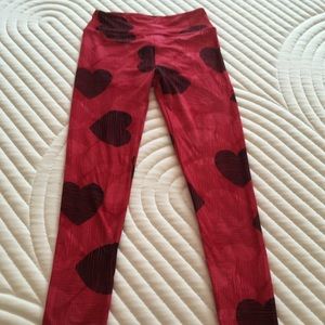 Heart leggings